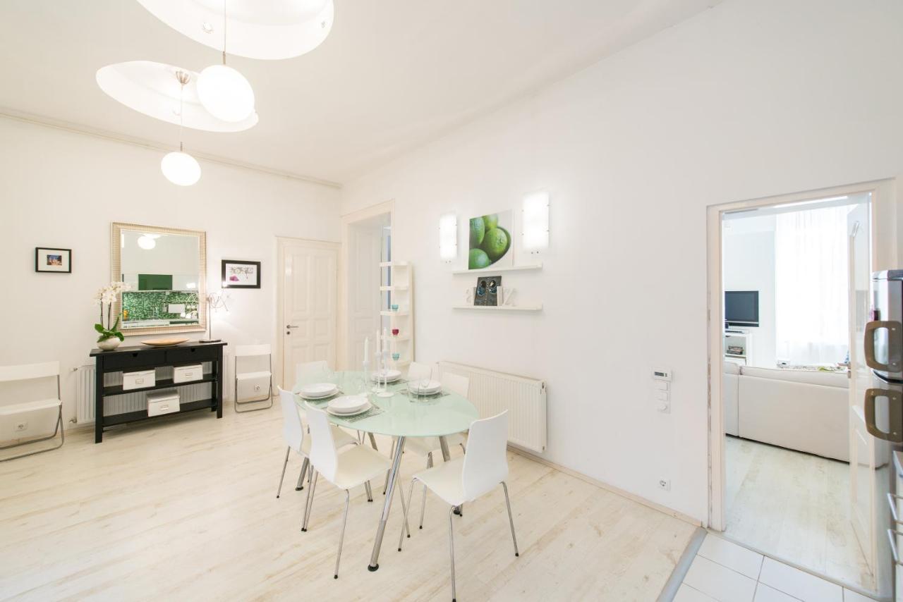 Venus Apartments - City Park I Budapest Luaran gambar
