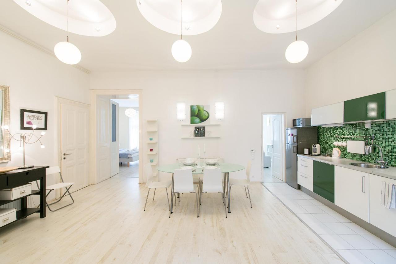 Venus Apartments - City Park I Budapest Luaran gambar